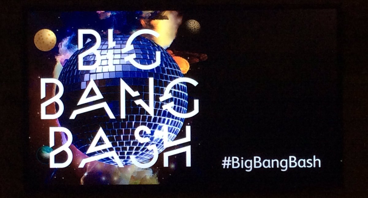 DarkAngel_247's tweet photo. Loved the @EdSciFest @NtlMuseumsScot #BigBangBash So many fun things! Plus awesome @DavidBowieReal music #Heroes https://t.co/0rlqYpahw7