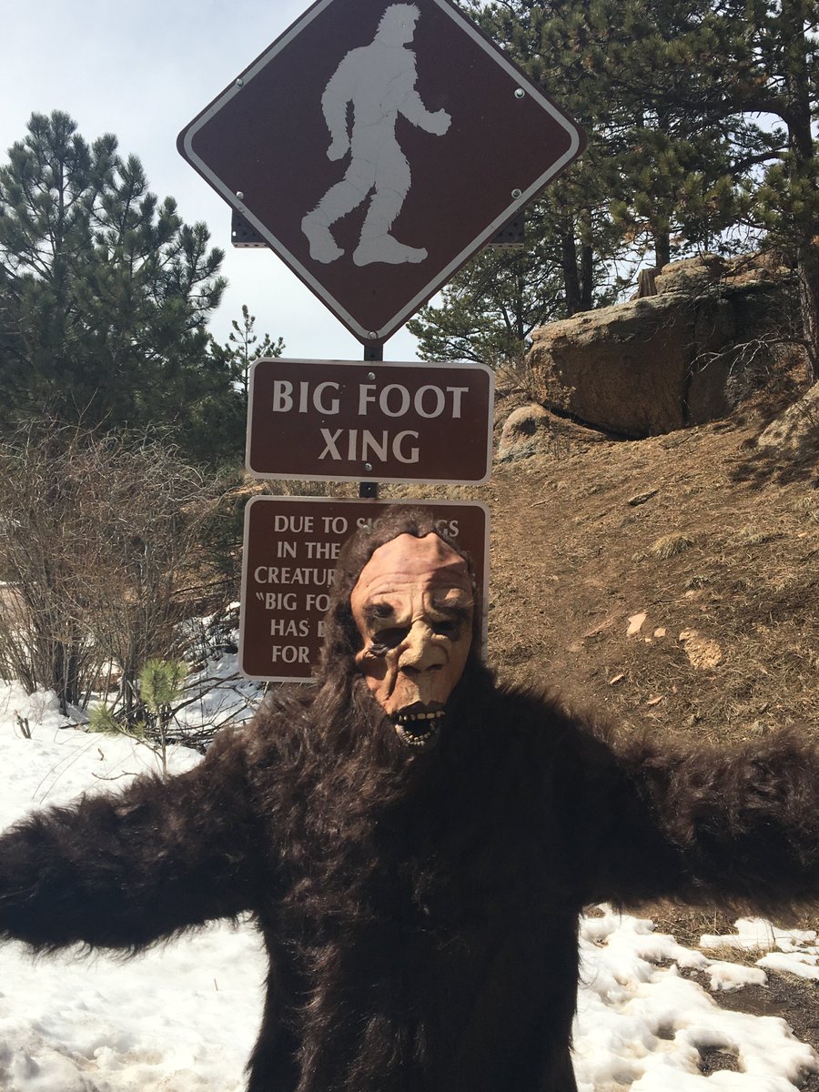 drivepikespeak's tweet photo. Bigfoot made a lot of friends today! Stay posted for future Bigfoot Fridays around Colorado Springs. #BFFCOS https://t.co/Lh0O19ZngL
