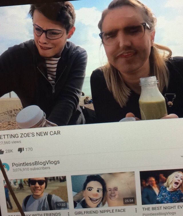 Beaus_Shades's tweet photo. Oh my god what did I do 😂 @PointlessBlog @PoppyDeyes https://t.co/zcTAeM5V8K
