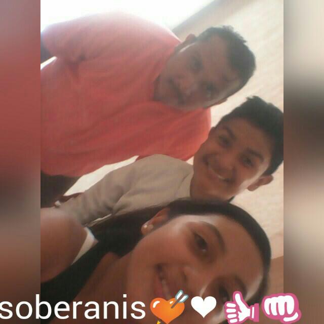 orelewey's tweet photo. Familia soberanis <3 sigueme y te sigo
Necesito 20 preguntas para you tube https://t.co/XGF36HqyaG