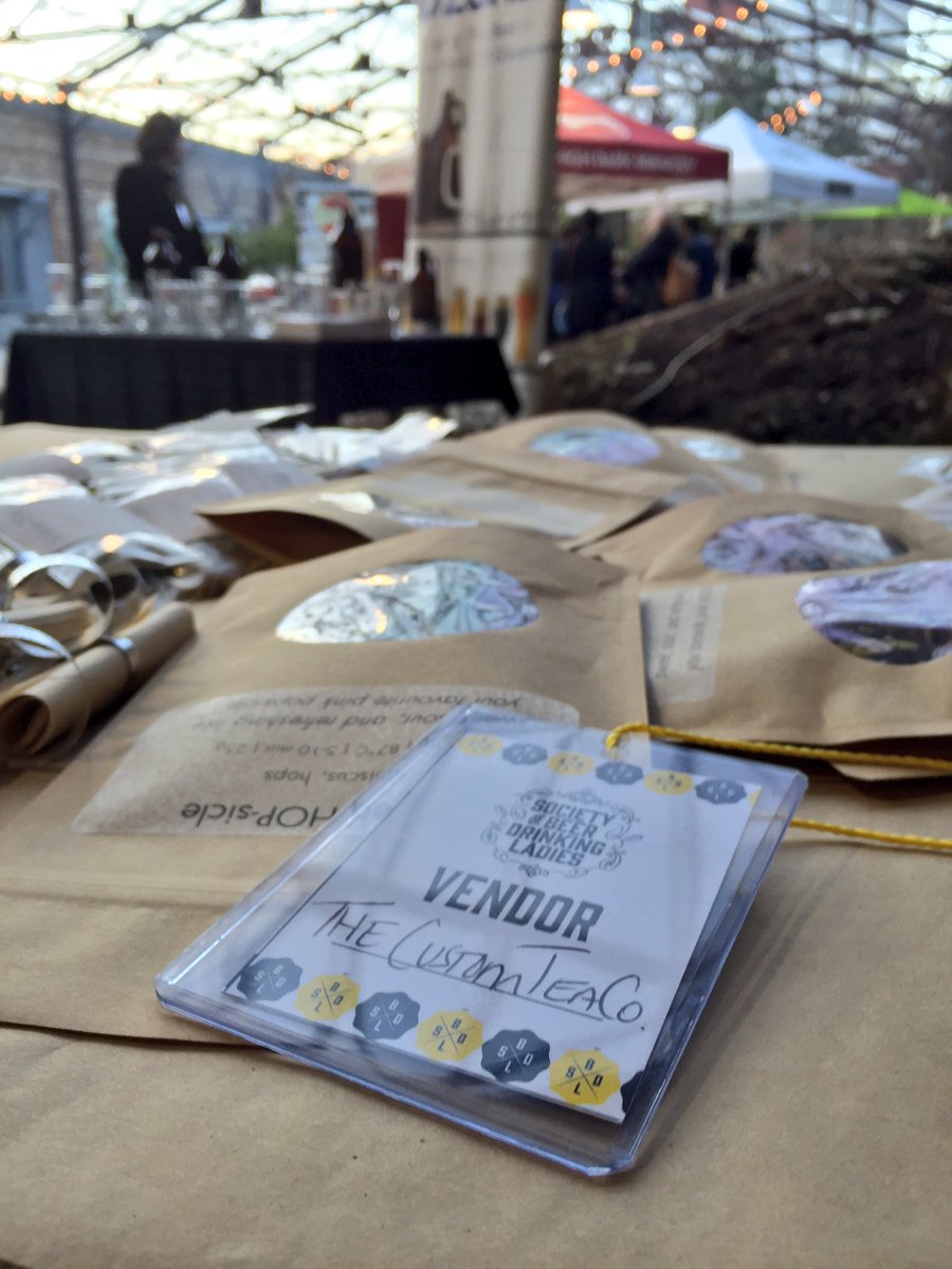 TheCustomTeaCo's tweet image. Here we go! @ladiesdrinkbeer #BEVYBREWFEST