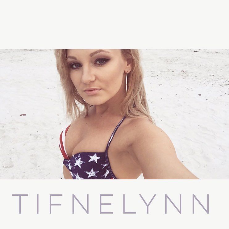 allfemalemodel's tweet photo. It's my #LN in #Florida ☀️
I've had nothing but a #Blast! Be sure to #follow my #facebook account Tifnelynn!
#Tifn… https://t.co/QEYLTF3fuy
