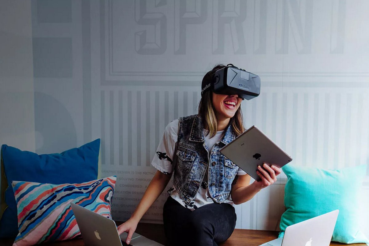ProductHunt's tweet photo. Modstock: Modern stock photography for the lives we really live https://t.co/7YpyBqiHzC by @darienjay100 https://t.co/o4A2XRMWVI