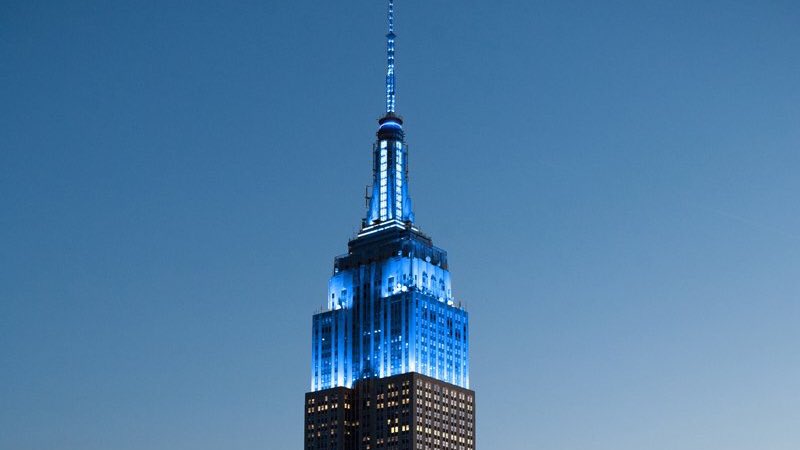 autismspeaks's tweet photo. Look UP #NYC! The @EmpireStateBldg is lit BLUE for autism! #LIUB AND there is a puzzle piece in the spire! https://t.co/tTLVr0Wgnh