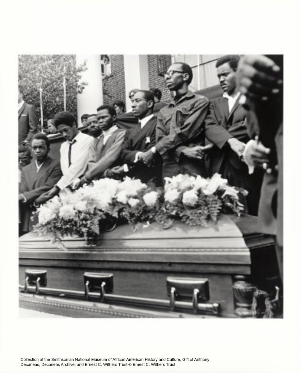 NMAAHC's tweet photo. King’s death left many African Americans not only in mourning, but outraged. SCLC pallbearers over his casket #MLK https://t.co/AHIq2dTfvl