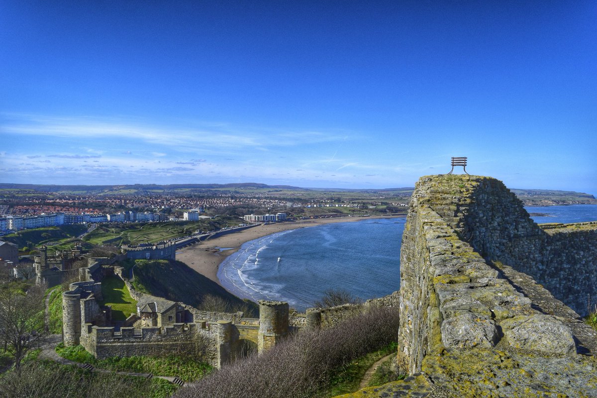 Scarborough Castle @YorksCoastRadio <a href="/Scarborough_UK/">Scarborough UK</a> <a href="/EnglishHeritage/">English Heritage</a> @NYMoorsCoast <a href="/Yorkshire_IP/">Yorkshire In Photos</a> <a href="/Welcome2Yorks/">Welcome to Yorkshire</a>