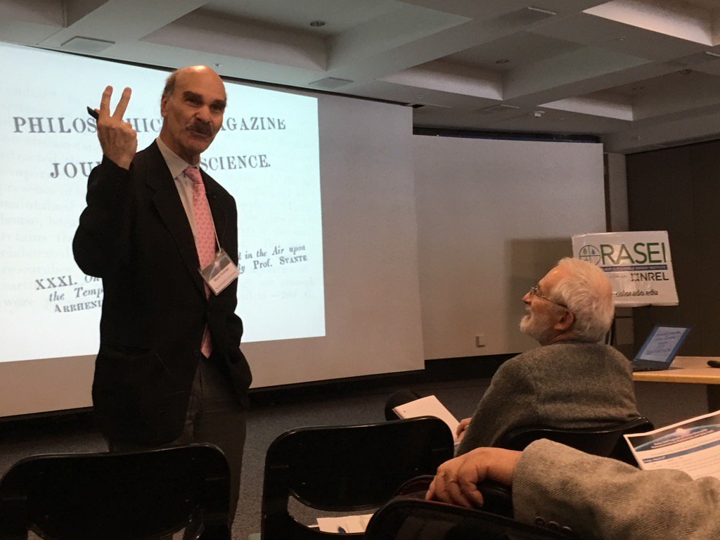 KamatlabND's tweet photo. Mark Ratner @NorthwesternU presenting at #Nozikfest #futurepv symposium https://t.co/NiUJErh8h5