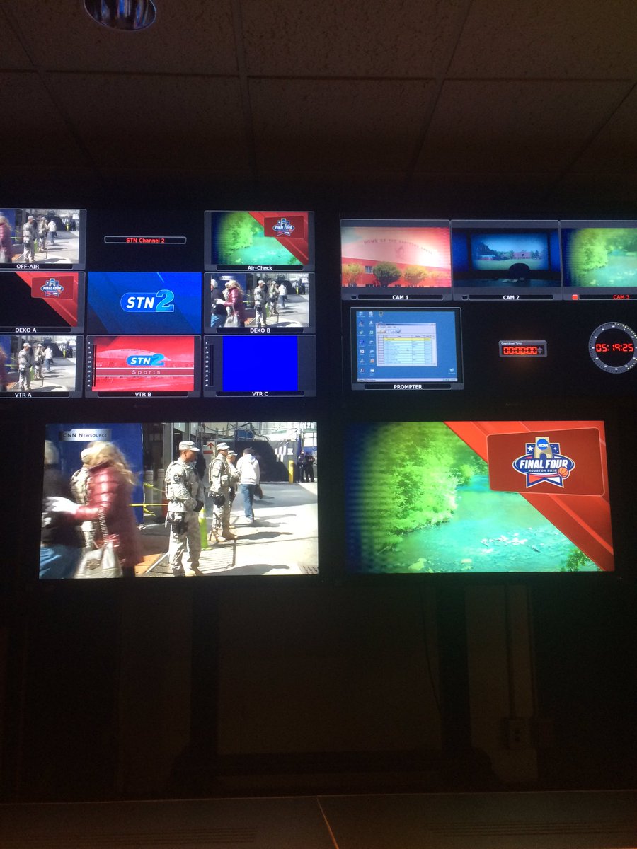 STN2Photography's tweet photo. Photogs were hard at work this week after a nice spring break. Tune in at 5 to learn about the upcoming events! #STN https://t.co/e5zJ1iKtCA