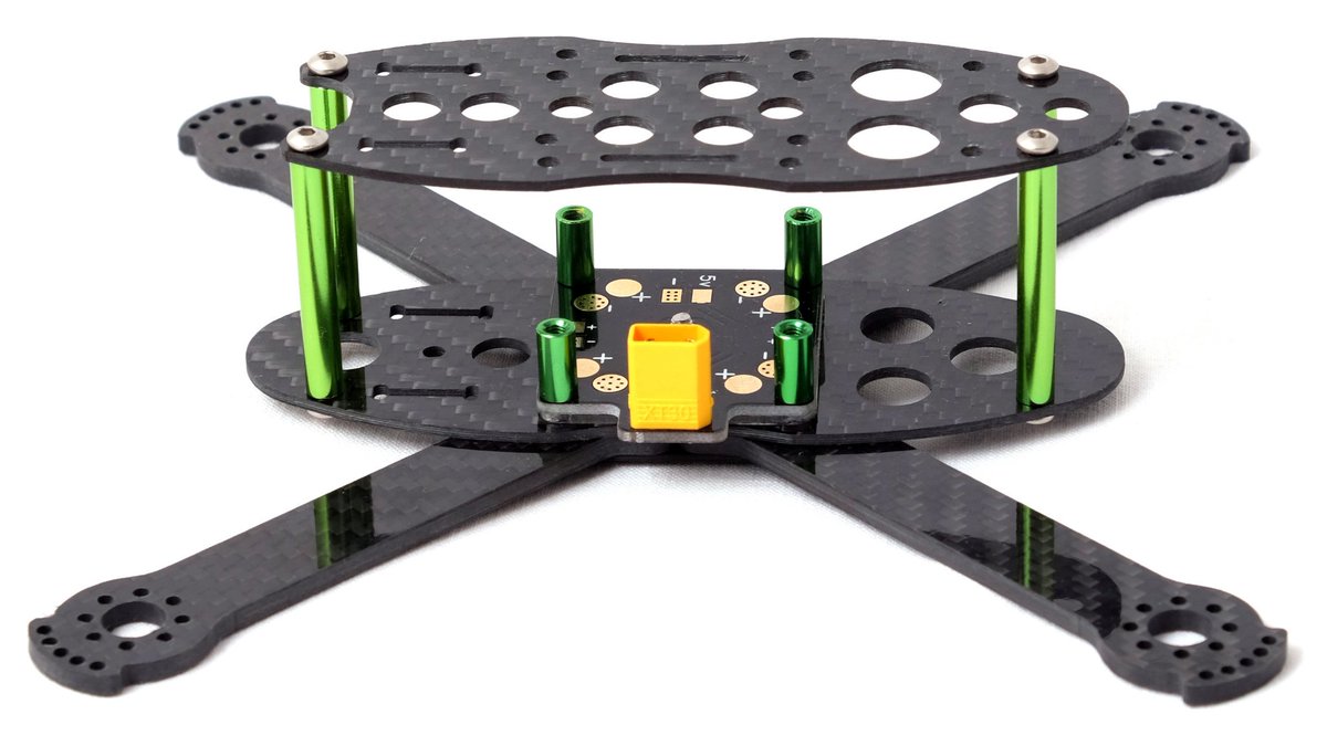 KCFramesUK's tweet photo. Green For Go - Purple For Power - Orange For Overtaking...What's Next I Wonder? #KCFrames #BanniUk #WorldDronePrix https://t.co/QXV3HSQBnF