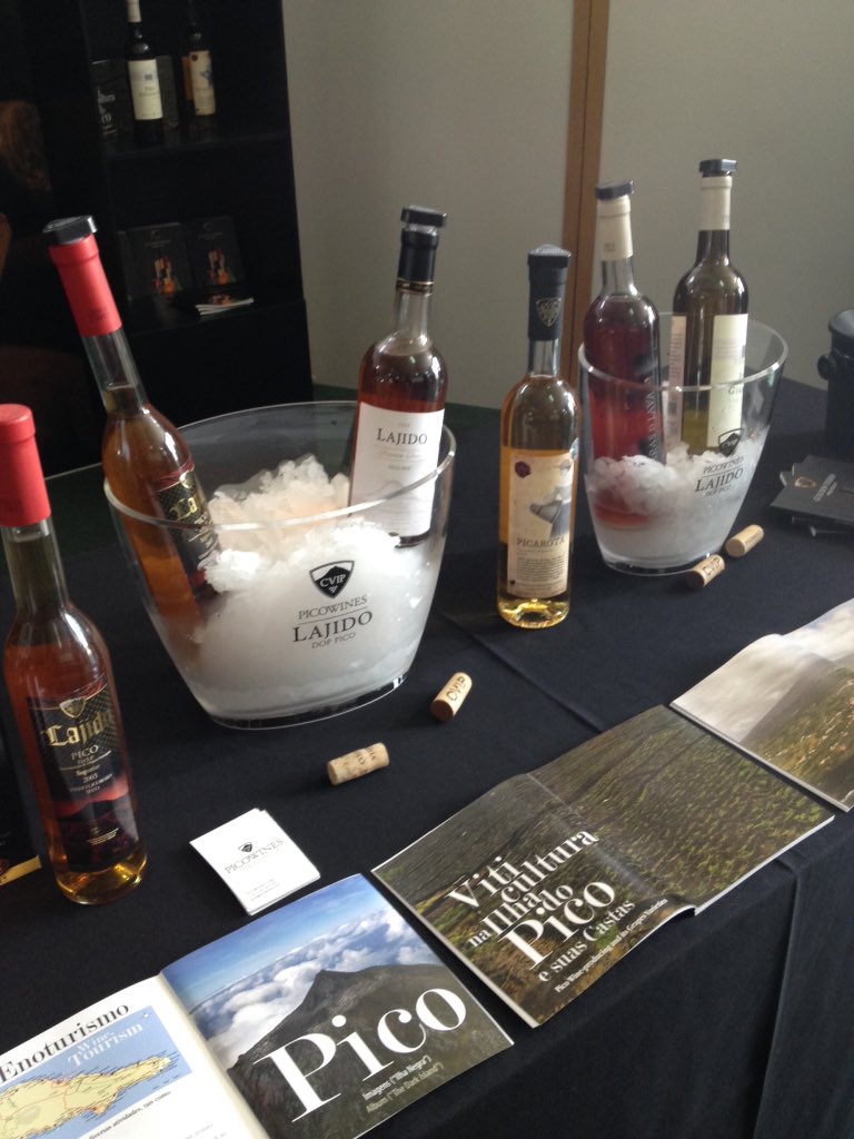 PICOWINES's tweet photo. #picowines are in Vidigueira Branca Alentejo. Visit us during the weekend. https://t.co/aukKWCECt3