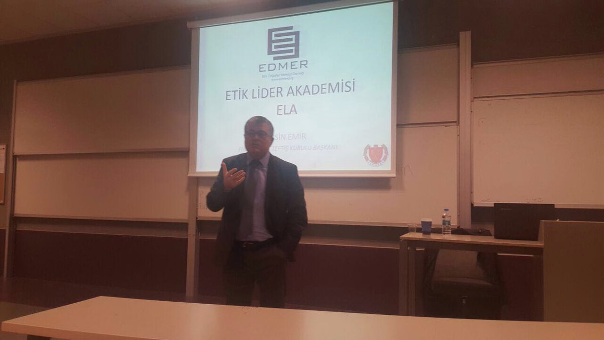 UMUTozu's tweet photo. Bu haftaki dersimize katıldığı için Ersin Beye çok teşekkür ediyoruz.. https://t.co/iL31DvXkCA