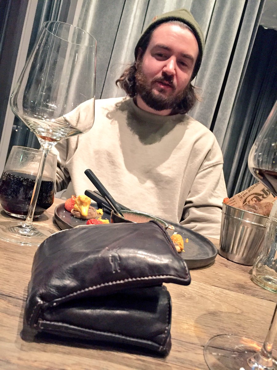 izziofficial's tweet photo. Bei dem Jungen läuft! 😂 @Sturmwaffel https://t.co/sfIGJOlL80