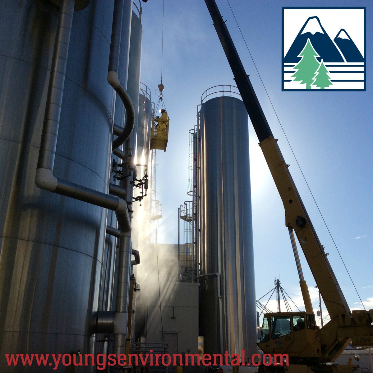 YoungsEnviro's tweet photo. We take customer service to the next level here at Young's! #IndustrialCleaning #EnvironmentalServices #Hazmat #USA https://t.co/Tm2ObRAU2l