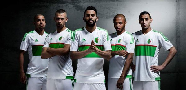 imi_imi93's tweet photo. الجزائرالمنتخب العربي الوحيد الدي يمكن اي عربي ان يفتخر به حاليا 😍
بدون تعصب
#مع_الخضرا_نديرو_حاله
#algerieethiopie https://t.co/OSUrw88CDs