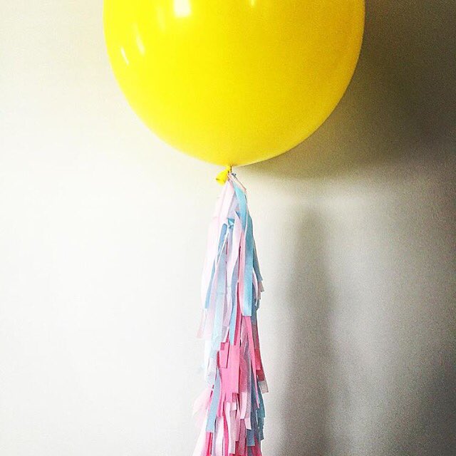 balloonaticyxe's tweet photo. Spring fling. #yellow #Easter. Regram from Crystal's account @loveandlaceeventdesign https://t.co/ycPaVTz4LZ