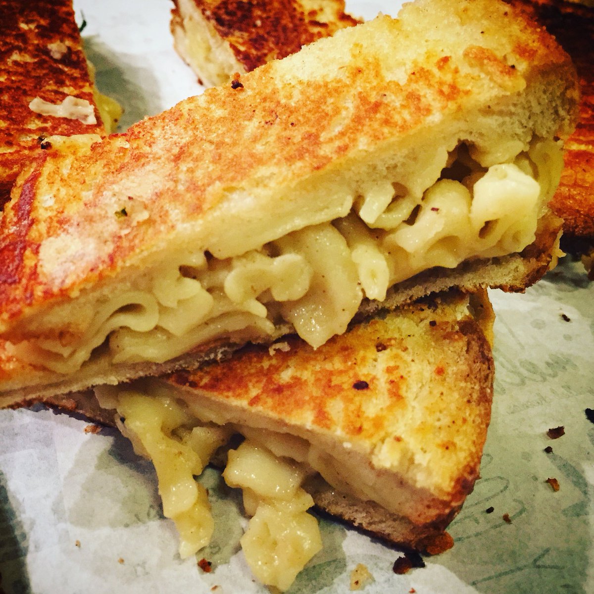 foodiequine tweet picture