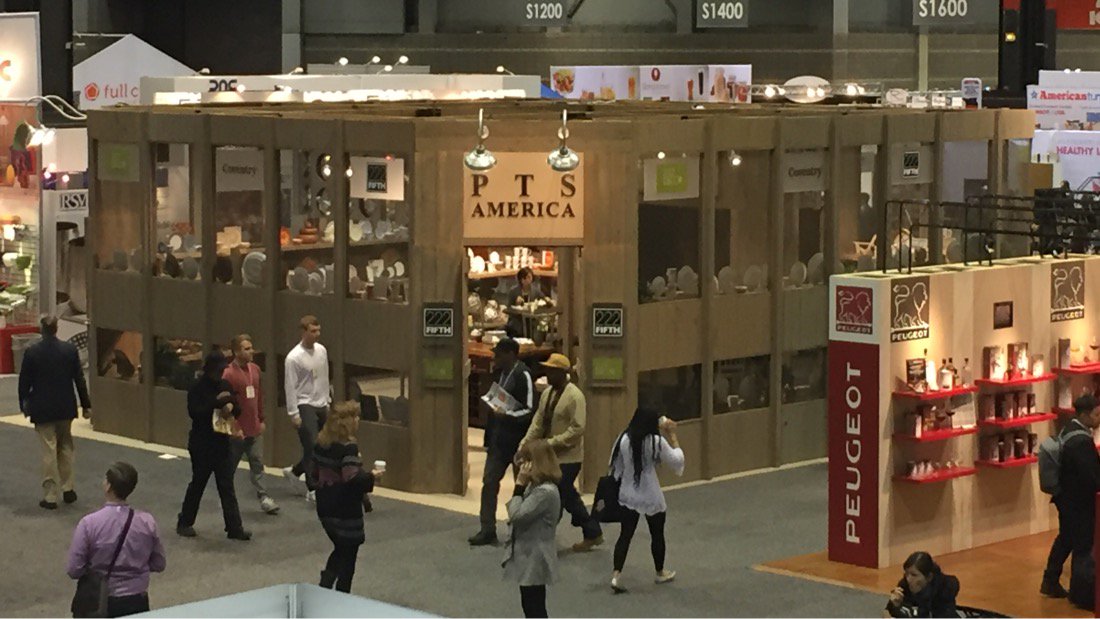 222Fifth's tweet image. #222Fifth Exhibiting at the International Home &amp;amp; Housewares Show in Chicagos McCormick Place blog.222fifth.com/hello-from-chi…