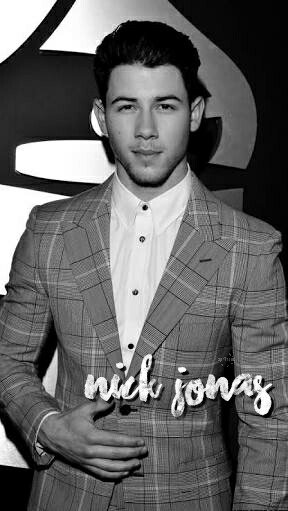 screenlockzz's tweet image. Nick Jonas Lockscreen😈
(pedido @LaryyssaDoHoran )
RT se salvar
FAV se gostar
se usar mande PRINT
/cla