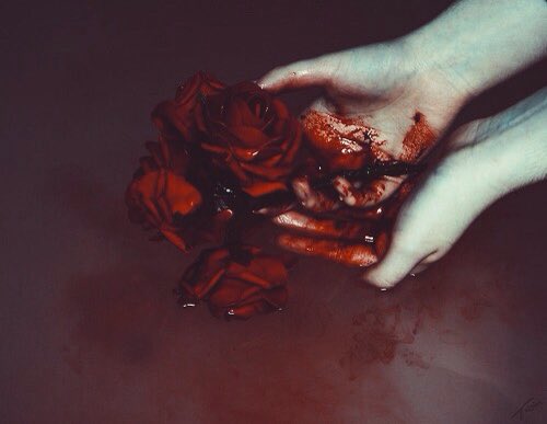 teamholder's tweet photo. Carrie White - Carrie https://t.co/UGjO9trl2R