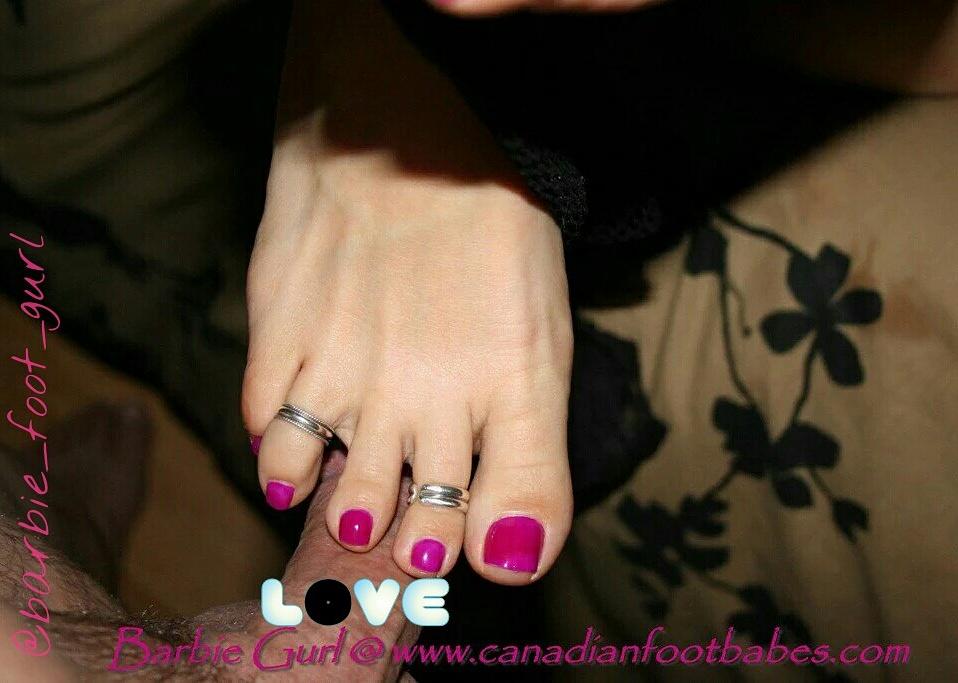 Barbie Foot Gurl tweet media