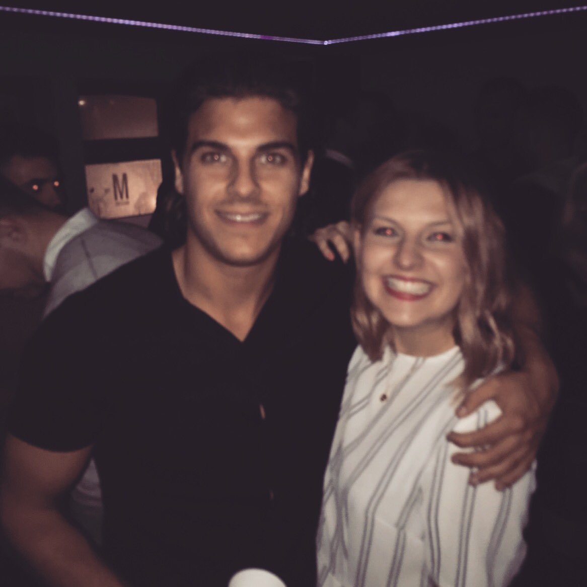Aimee_Todd03's tweet photo. • had a fab time last night @maisonsbar thank you @harry_eden1 for looking after us 🍾 #birthdaycelebrations 💋 https://t.co/UMNS8HAiqX