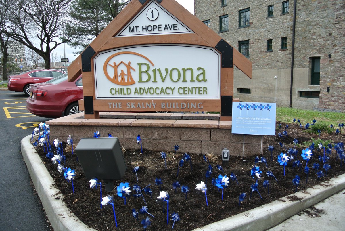 BivonaCAC's tweet photo. Pinwheel Planting @BivonaCAC to raise awareness about child abuse prevention #bebraveforkids #preventchildabuse #ROC https://t.co/jbnCJmbPU3
