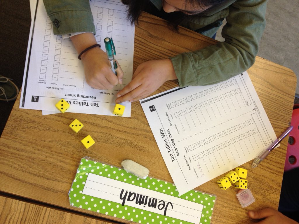 mrstiffanymejia's tweet photo. Ten Tallies Win, Finding Fractions, &amp; Color in the Fraction Wall FTW @BoxCarsEduc @AUSDHighlandOak #fridaymathgames https://t.co/fmR1ICMYjY