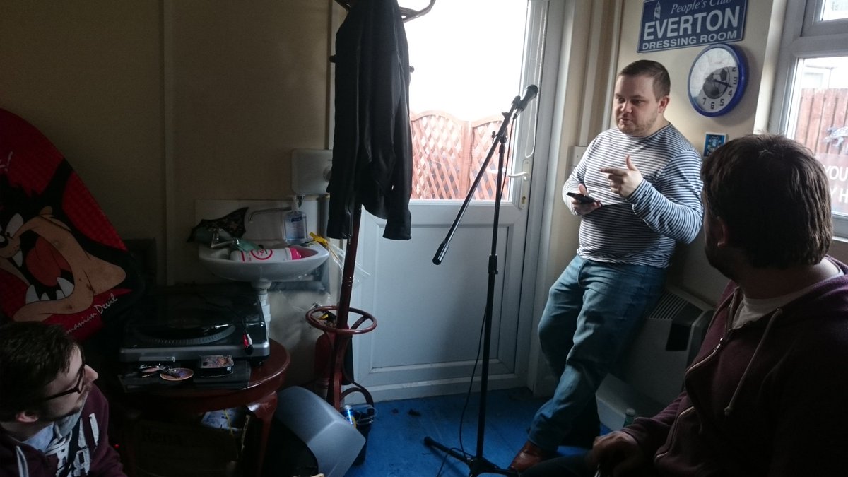 PhoenixofAvalon's tweet photo. Workin' on some stuff at POA HQ. Stay tuned! https://t.co/y0e3zbxyxl