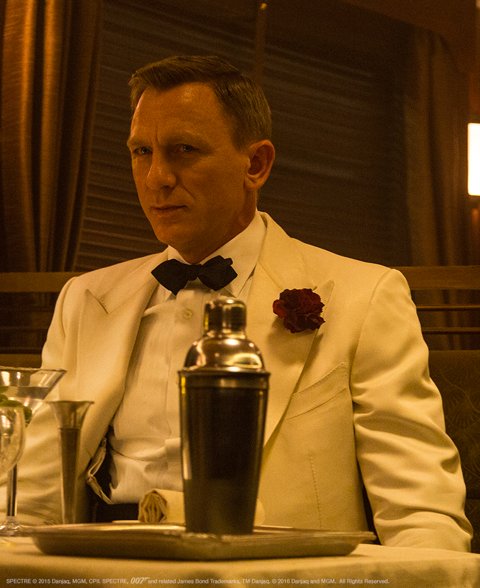 daniel craig white jacket