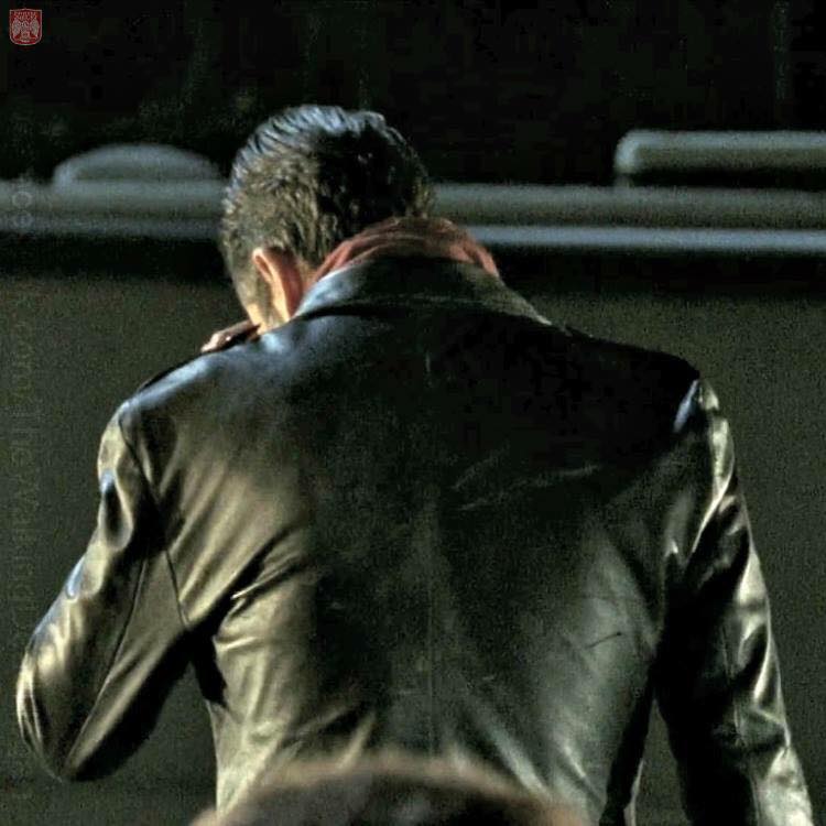 WalkingDeadLif's tweet photo. He's Coming @WalkingDead_AMC  @TheWalkingDead https://t.co/dXFrNM1mWi