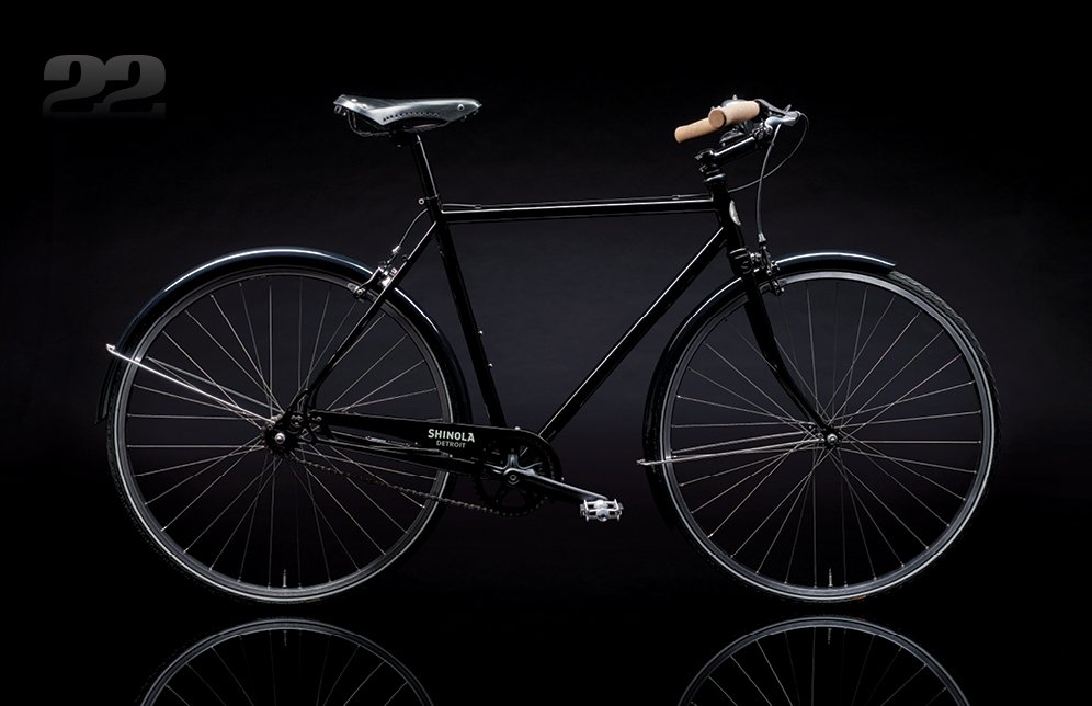 BicyclingMag's tweet photo. The Shinola Detroit Arrow is a beautiful US-made townie #NewBikeMo #F*!kItList https://t.co/tHSmSqpjtE https://t.co/k4gKFeU74Q