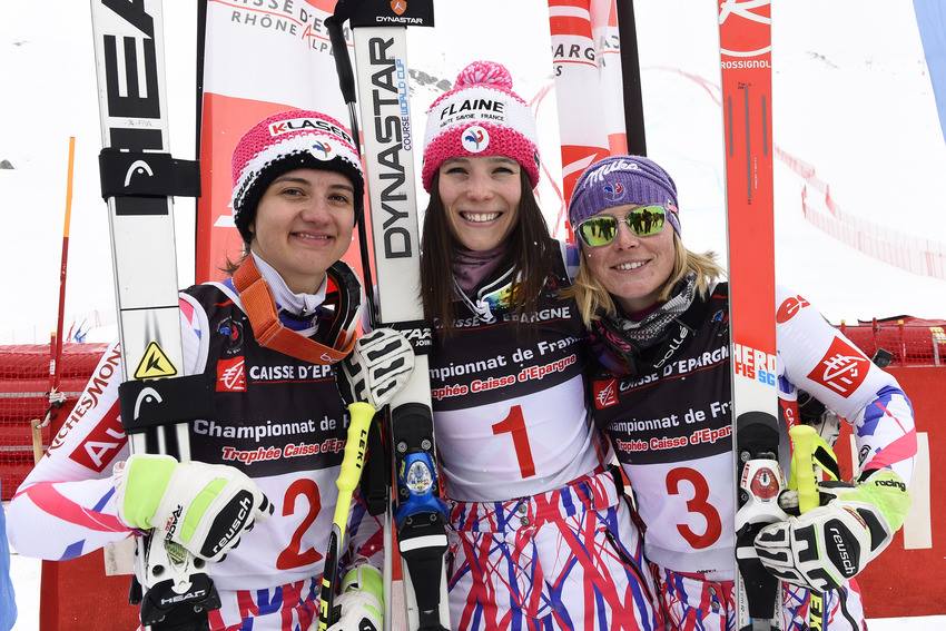 EspritGlisse's tweet photo. Championnats de 🇫🇷 de Super-G : le titre pour Romane Miradoli !
2. @FSCoralie
3. @TessaWorley 
via @FedFranceSki https://t.co/bxeK2cvgwx