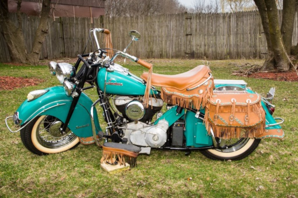 proxibid's tweet photo. Looking for a classic? Only 562 miles since rebuild! This '48 Roadmaster is an awesome find! https://t.co/7zfFdqdJKV https://t.co/2CTN0Fu9Uq