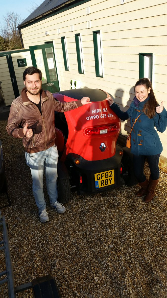 wightcyclehire's tweet image. Let's get Twizy @hireatwizy @IOWTravelAMB ...first charging customers at Yarmouth Station...reports of a great time!