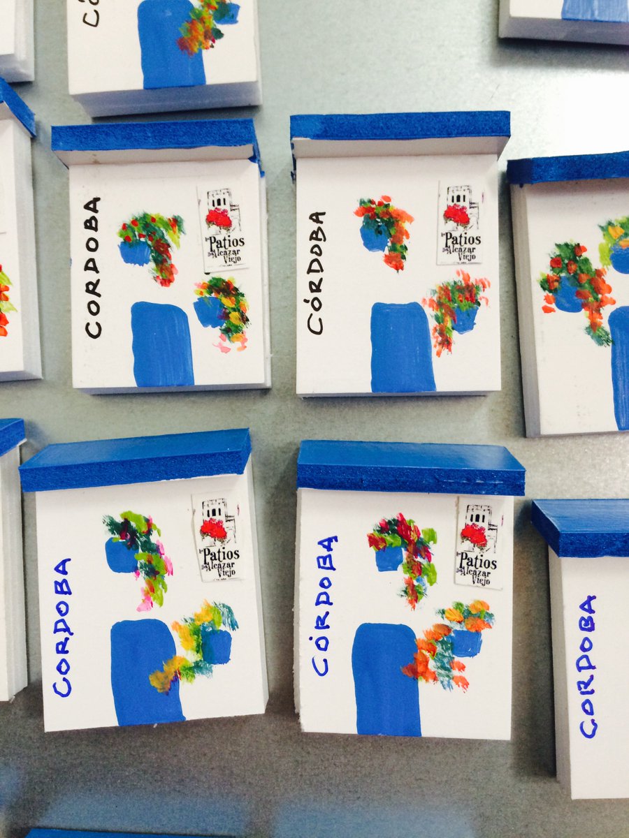 Bonito detalle nos ha hecho nuestro amigo Javier para que los visitantes se lleven un pequeño recuerdo nuestro.