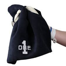 Win a GLOVE BAG, SNOOD and TOWEL!

Just follow us and Retweet this

Winner announce tomorrow 3pm

#TrainPlayWearOne