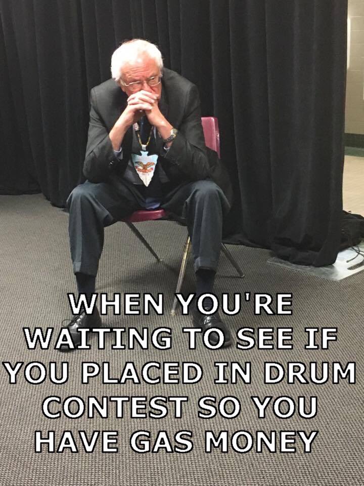 tpcreepinhumor's tweet photo. #BoutThatLife most definitely #FellingTheBern https://t.co/0T2aMb1OdF