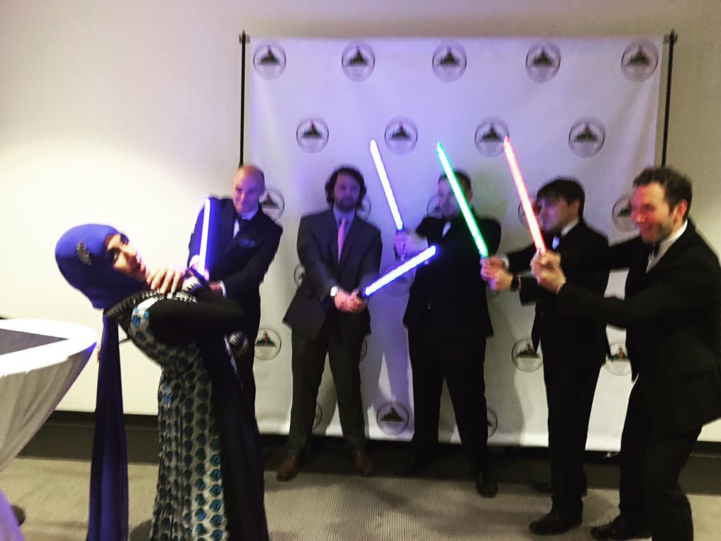 KYCOM_SGA's tweet photo. We capped off an amazing night with an amazing picture! @KYCOM_UPike @bbuserdo https://t.co/2JJwWsRfSM