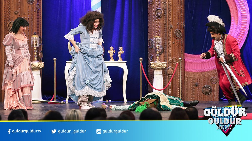 Guldur_Guldur's tweet photo. Son burun bükücü… ;) #GüldürGüldürShow @aylinkontente @meltemyilmazkay @bulduonur @caglarcorumlu https://t.co/qFvC0eI8ll