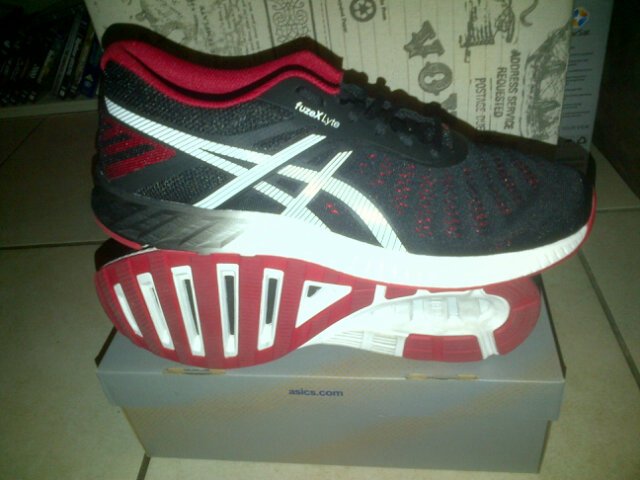 rob_bartholomew's tweet photo. Introducing the new @ASICS_ZA #fuzeXLyte #fuzeGel #ASICSRunTough #WantItMore #ASICSGoRunIt #ASICS #RunOnImpulse <3 https://t.co/apyycFd7ao
