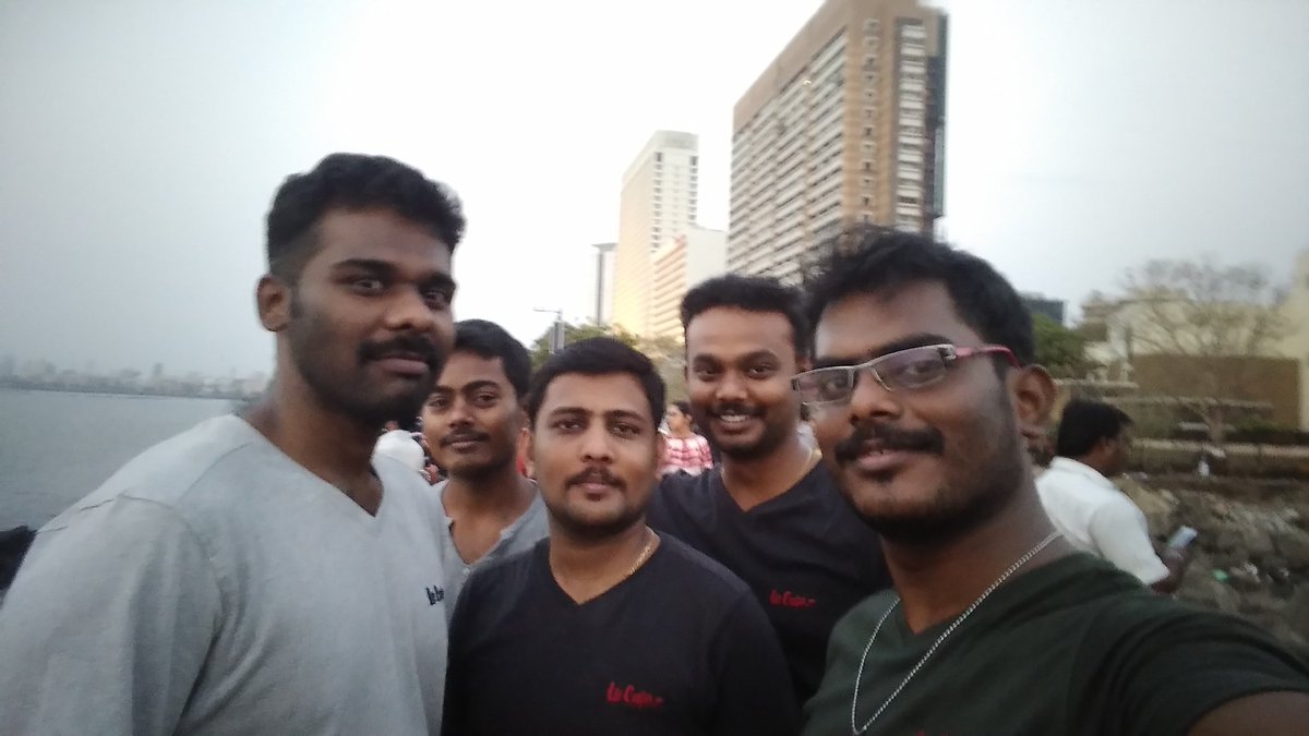 arisridhar's tweet photo. With my guys... https://t.co/3MQKoQuGAS