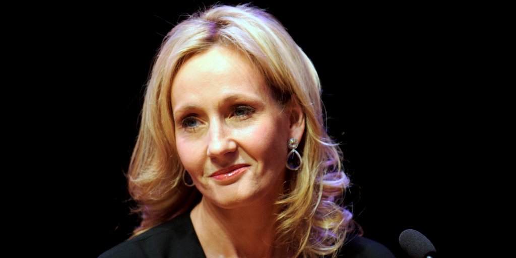 BusinessInsider's tweet photo. J.K. Rowling shares photos of her rejection letters for 'inspiration' https://t.co/jGNmzKxO0D https://t.co/t87cIbZXF4