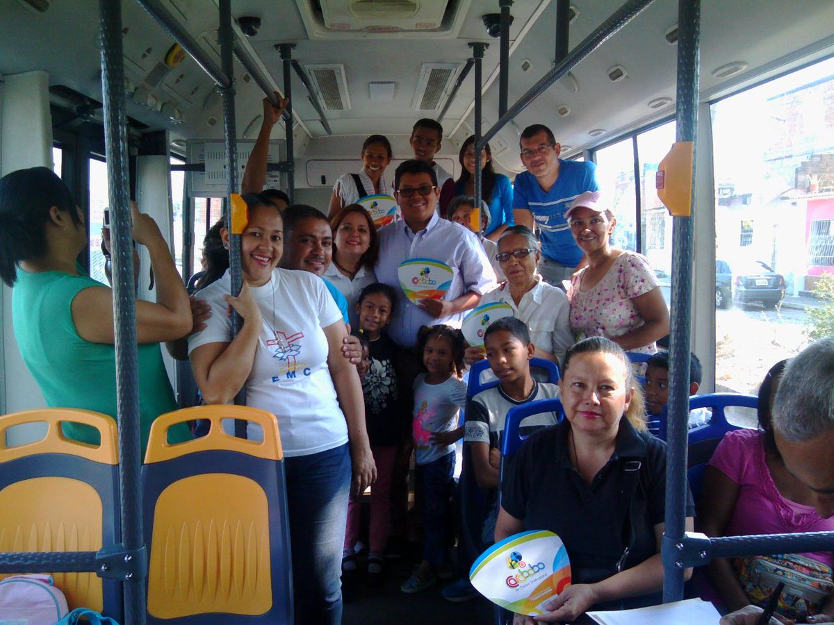 TransCaraboboCa's tweet photo. #Corprointur y #TransCarabobo en #Alianza #VisitaALos7Templos de feligreses de #MiguePeña #IglesiaSanJose #Valencia https://t.co/mR9Q1dlf4G