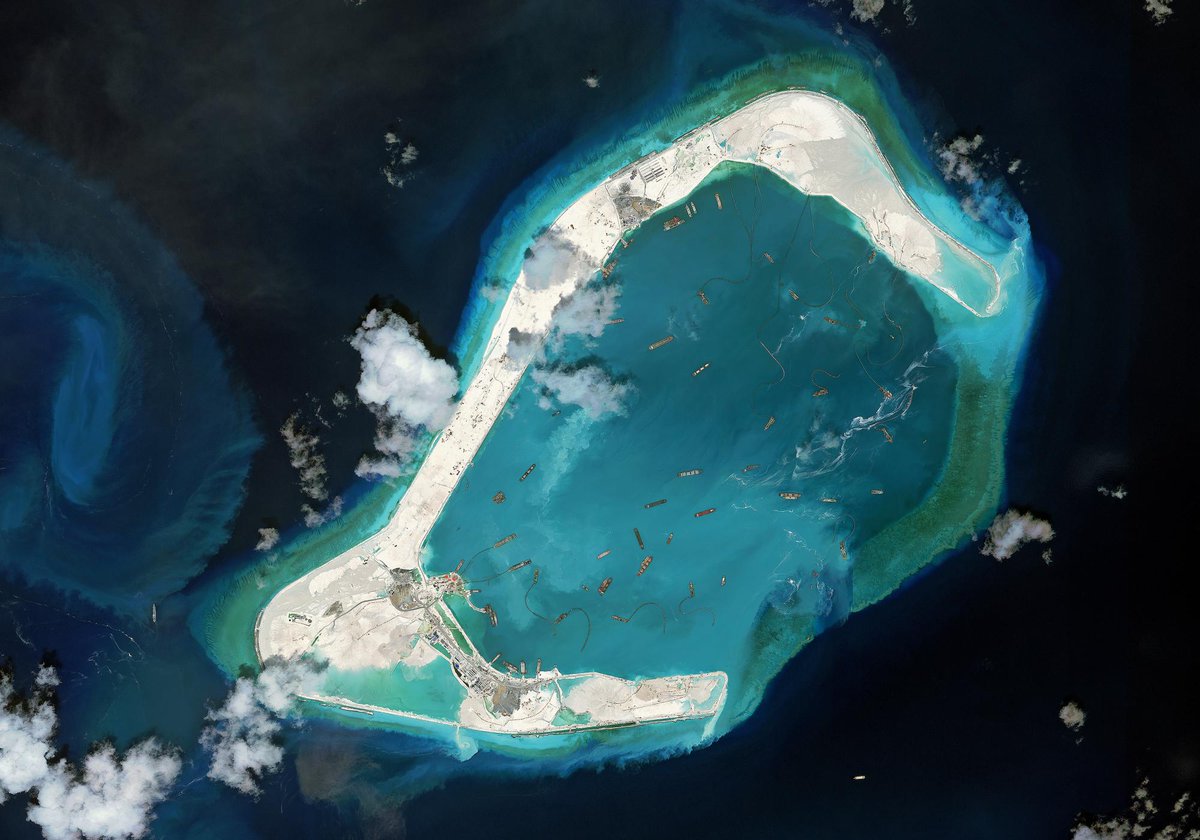 BD_Stew's tweet photo. #SouthChinaSea: 100 #Chinese #fishing boats encroach #Malaysian waters: minister https://t.co/jVp5mZbJGz https://t.co/IMVE7yzWV2