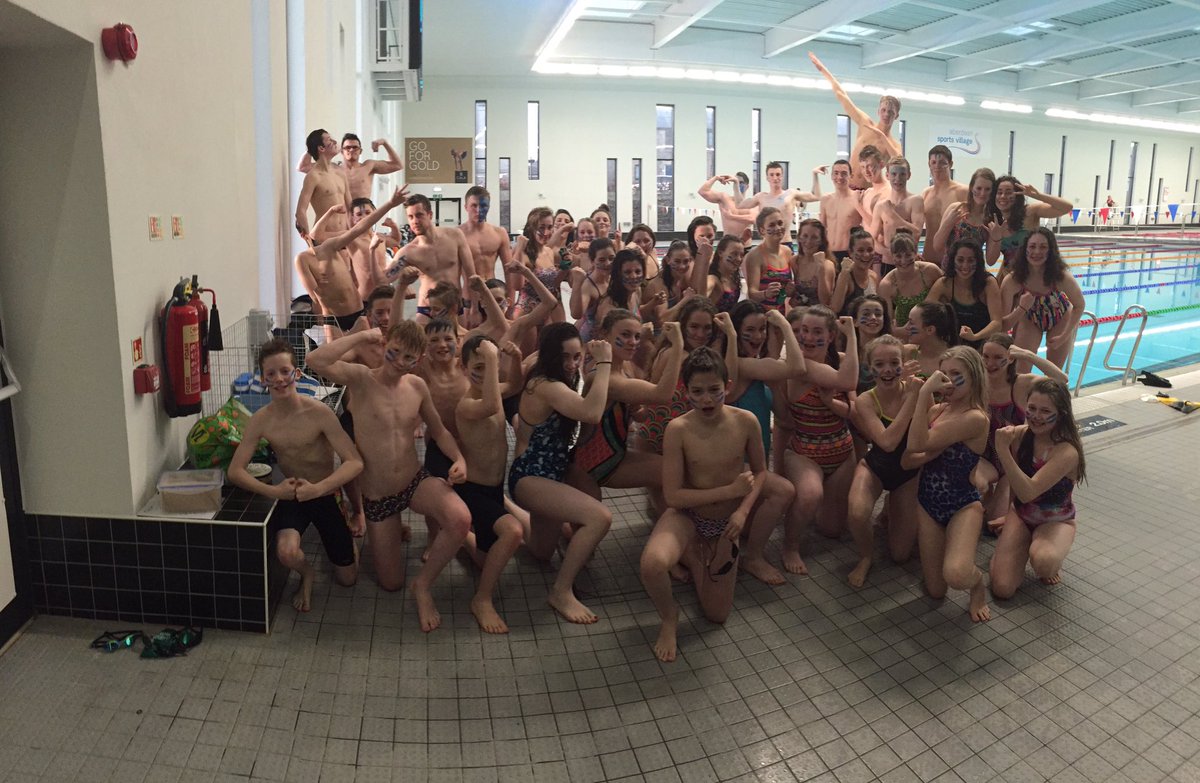 UOAPS's tweet photo. @ScottishSwim @asvabdn The team are ready for SNAGs next week #warpaint #thehighlandersarecoming #SNAGs16 https://t.co/i5tFWcM5jo