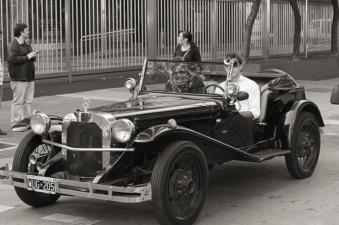 igorstrejevitch's tweet photo. like a boss #canon #photography #cars #old #vintage https://t.co/CotPdba2Mn