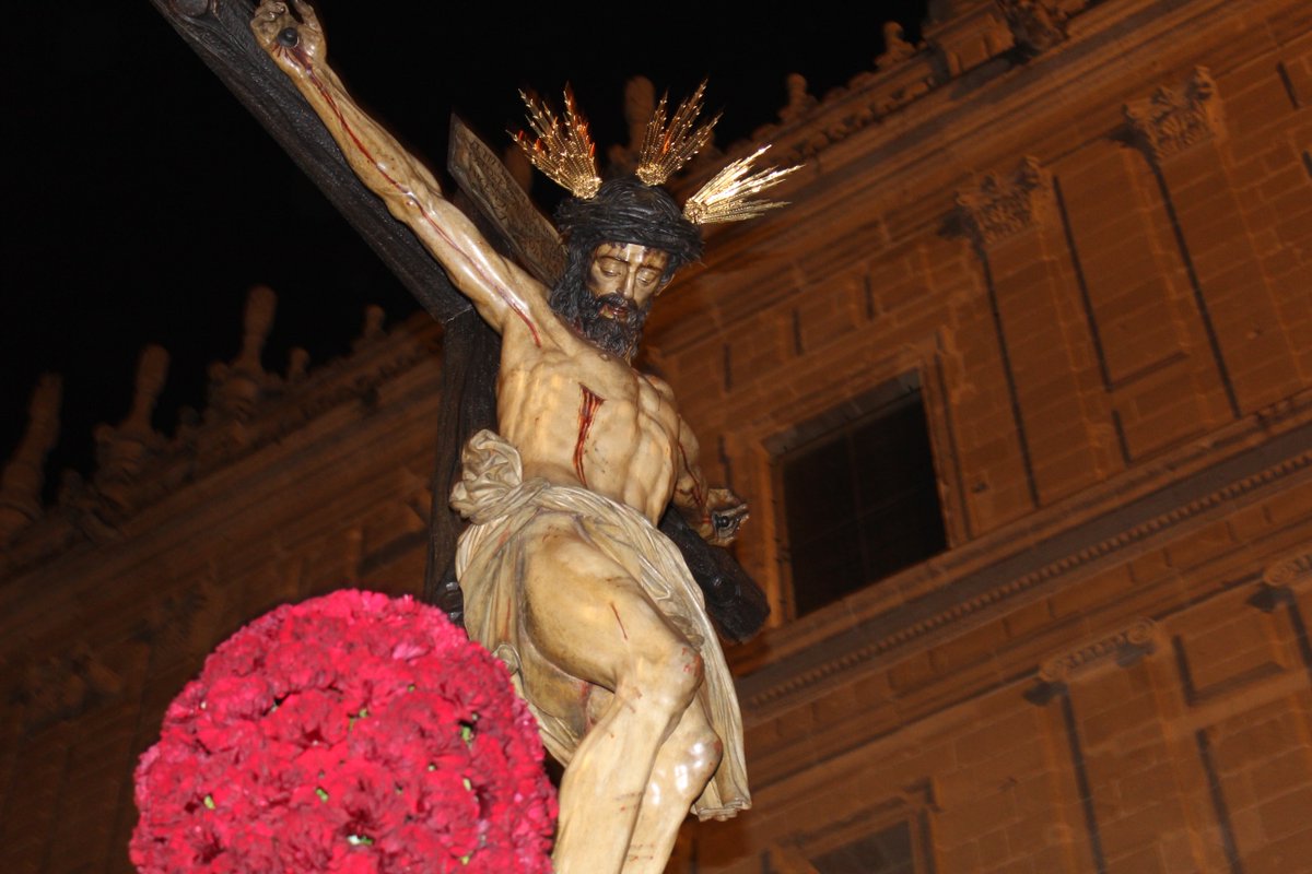 davidrguez777's tweet photo. Santísimo Cristo del Calvario #SSantaSevilla16 #SSantaElCorreo #SSantaSevABC #elllamadorcsur @Hdad_Calvario https://t.co/q8st6lZnIp