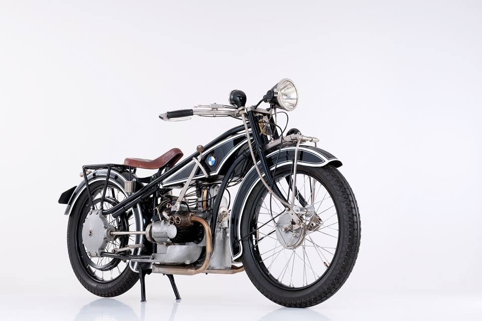 BMWMotorradUK's tweet image. Motorrad is 93 years young, but here&apos;s where it all began in 1923: the R 32.