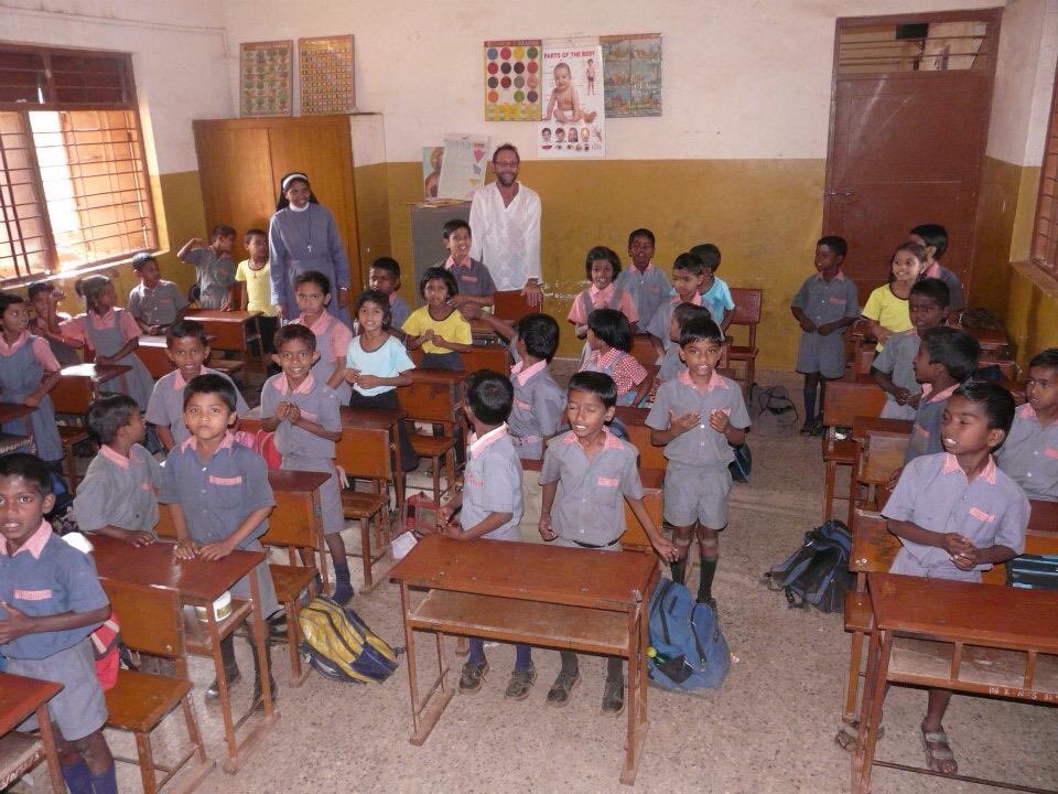 spailpinfanac's tweet image. My other job #classroomassistant #LSA #India