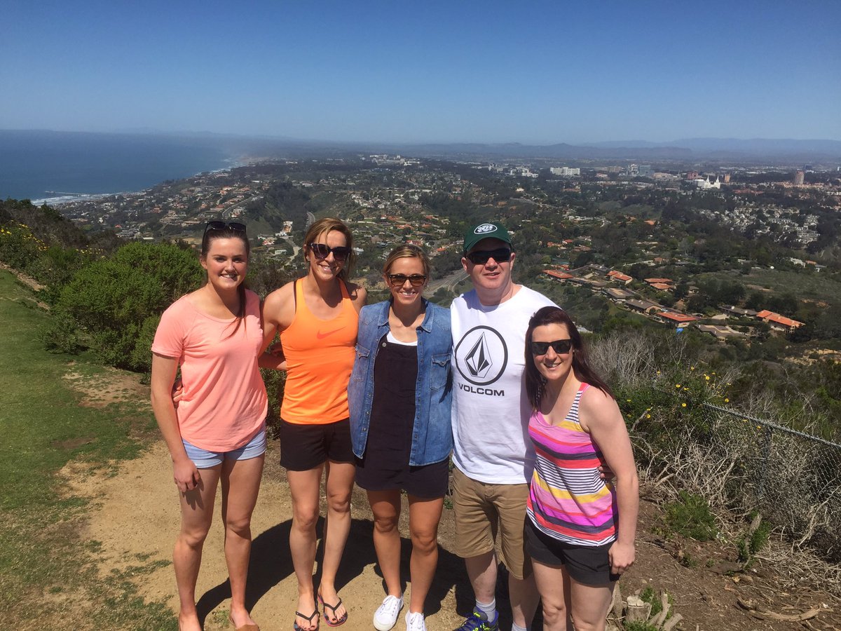 Great week away to sunny San Diego playing the game we love!🇺🇸 <a href="/LadiesFootball/">Ladies Football</a> #Cali #TG4AllStarTour2016
